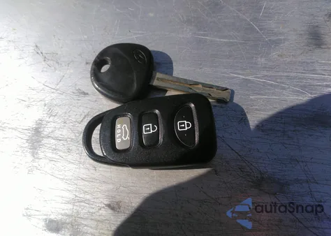 2011 Hyundai Sonata Gls z USA, uszkodzony, nr VIN 5NPEB4AC1BH227056